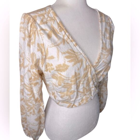 Abercrombie & Fitch long sleeve linen blend wrap crop top size Large - Picture 3 of 9